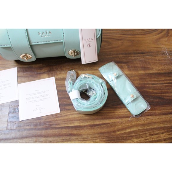 NEW IN BOX Saia London Yoga Mat Purse Carrier Vegan Emmeline Mint Teal - Picture 8 of 8